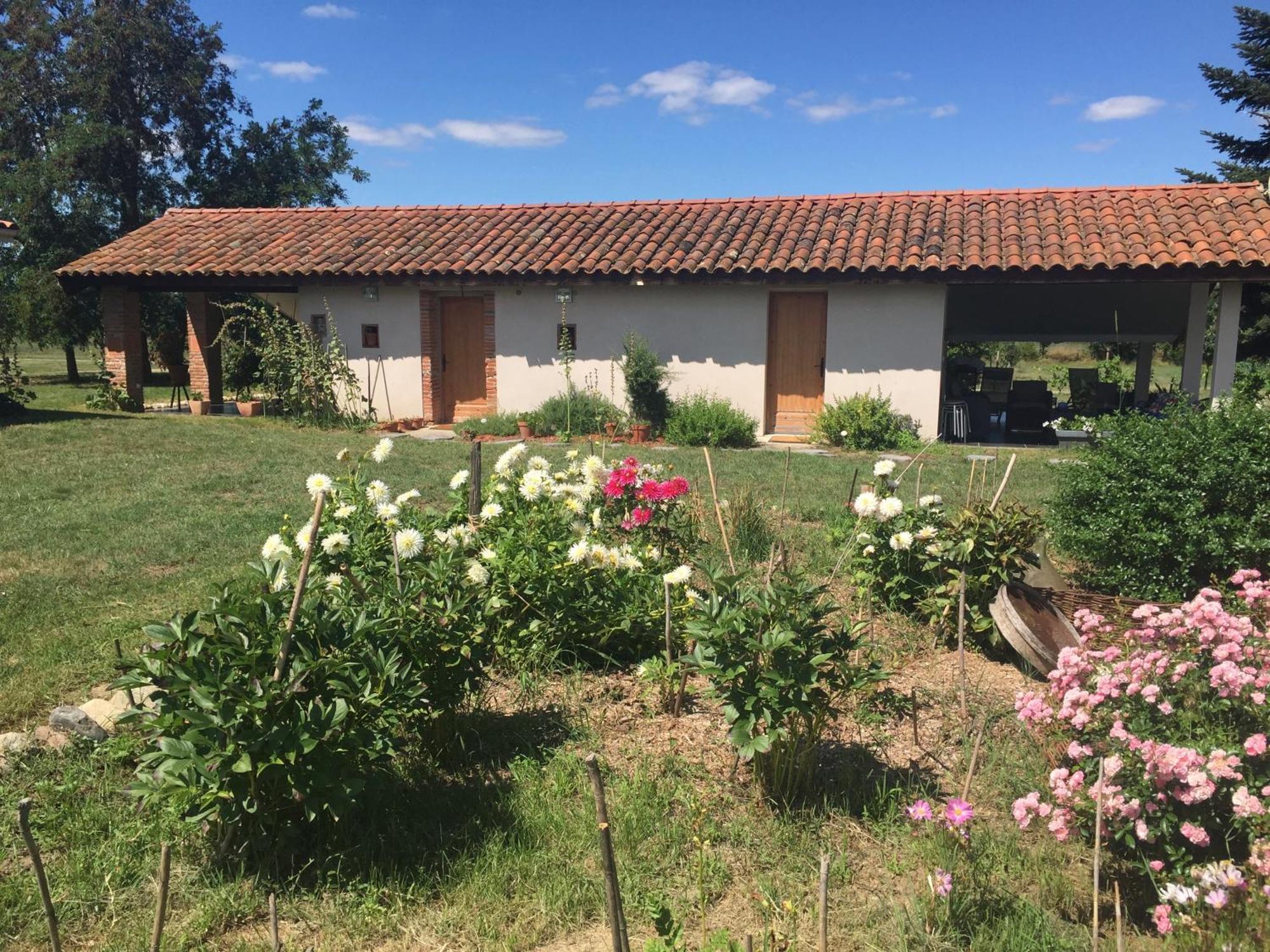 Location Gite 4 Personnes Mazeres - La Petite Maison Exteriér fotografie